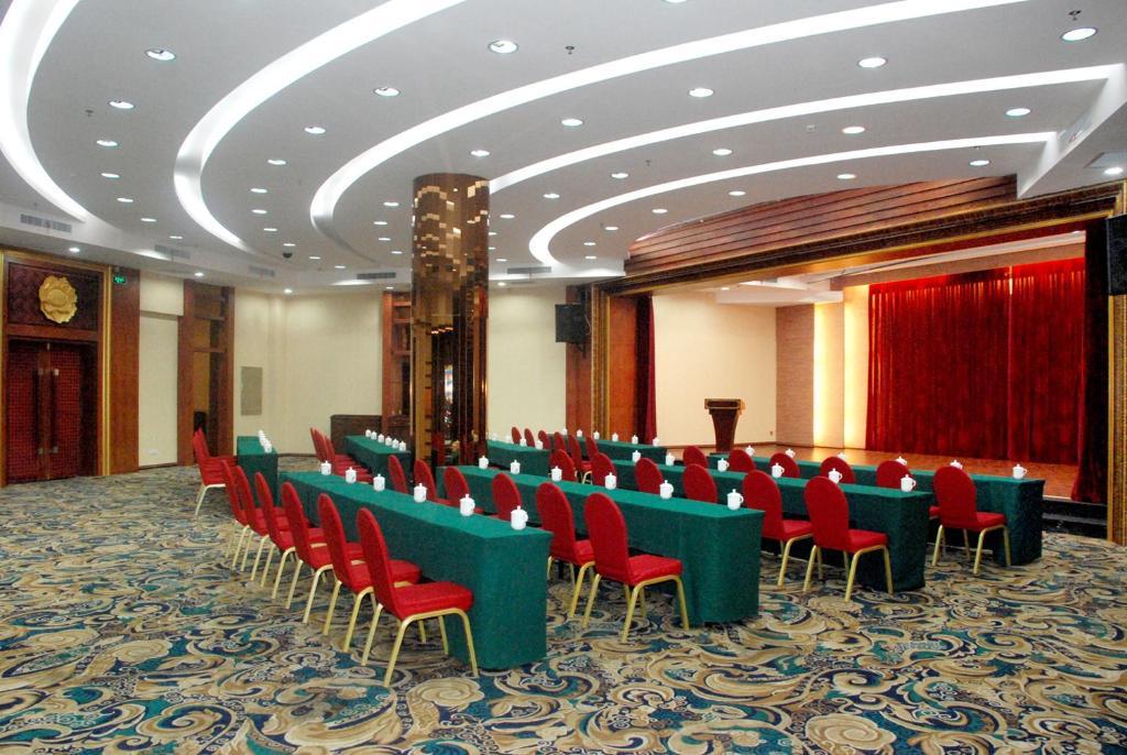 Luoyang Grand Hotel Business bild